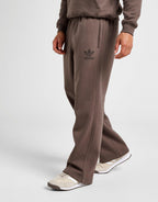 Trefoil Open Hem Joggers