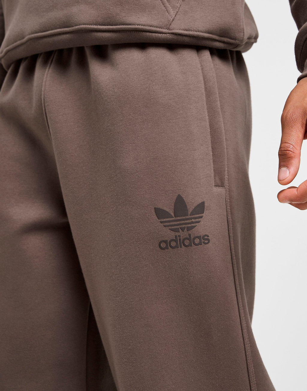 Trefoil Open Hem Joggers