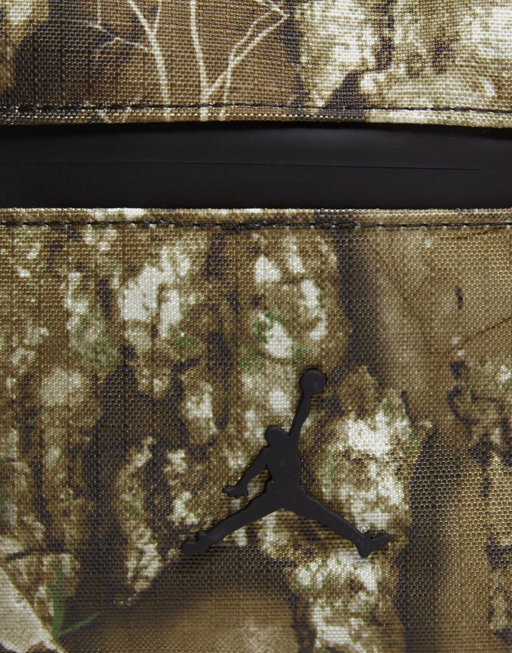 x Realtree Crossbody Bag