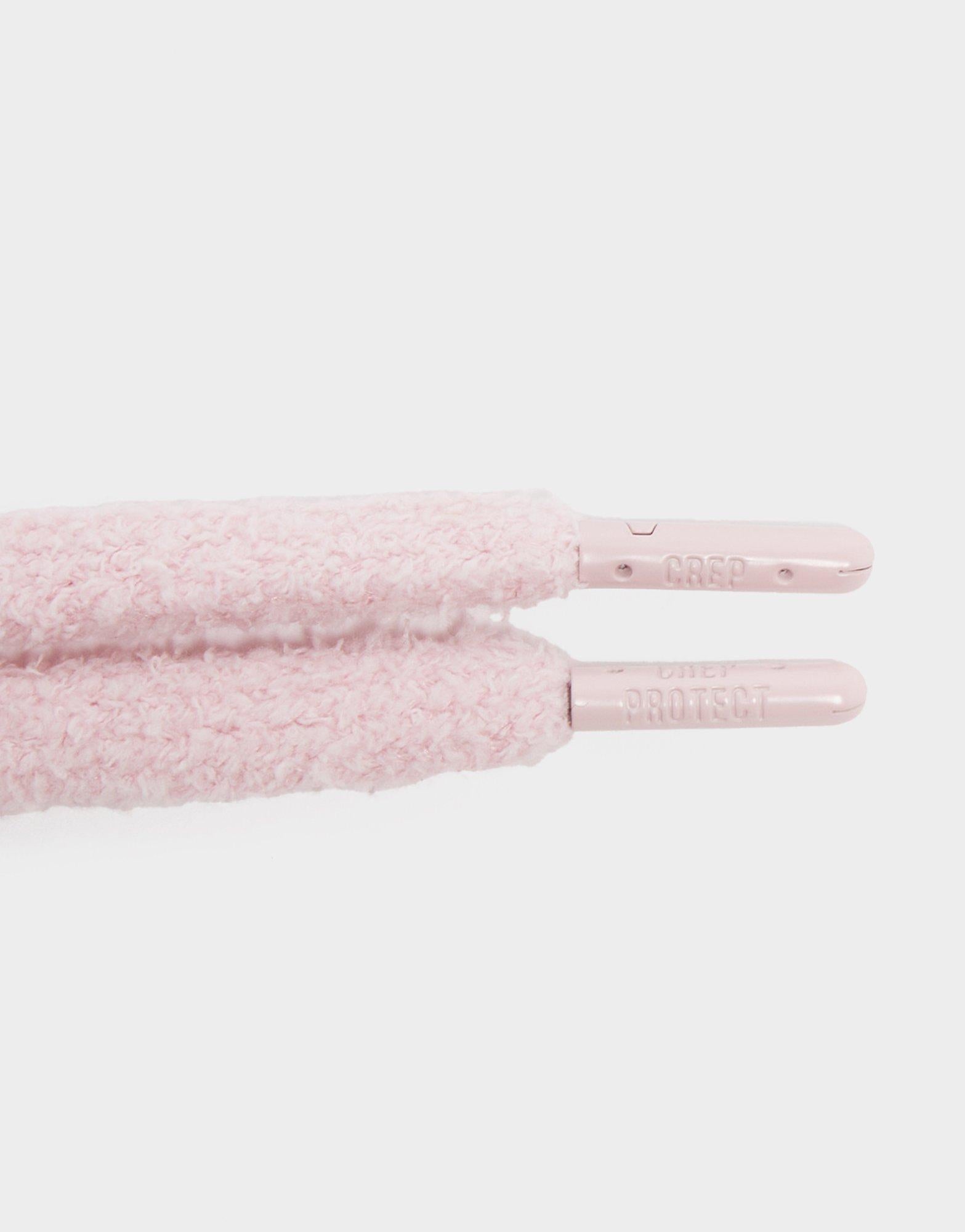 Fuzzy Laces
