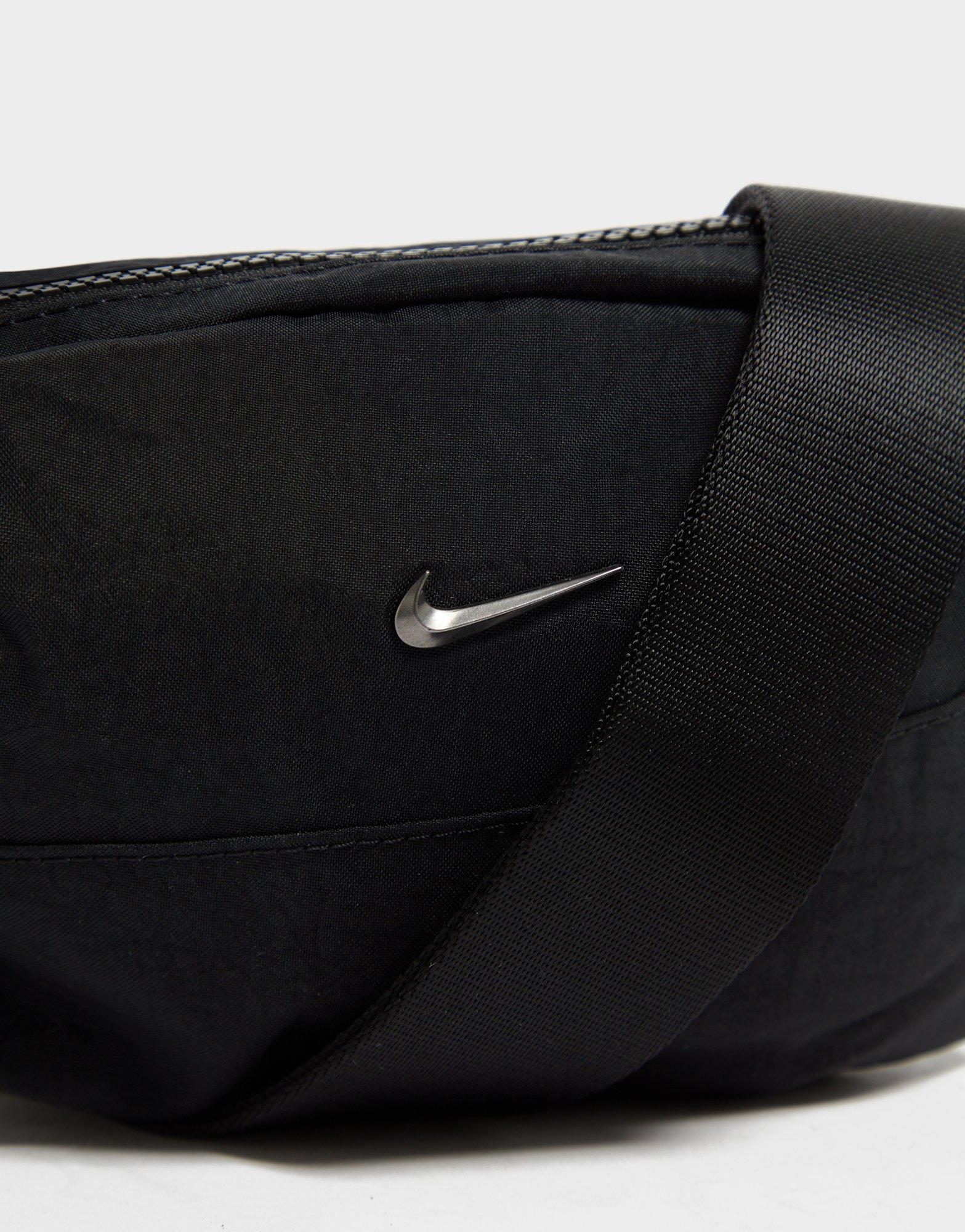 Aura 1 Crossbody Bag