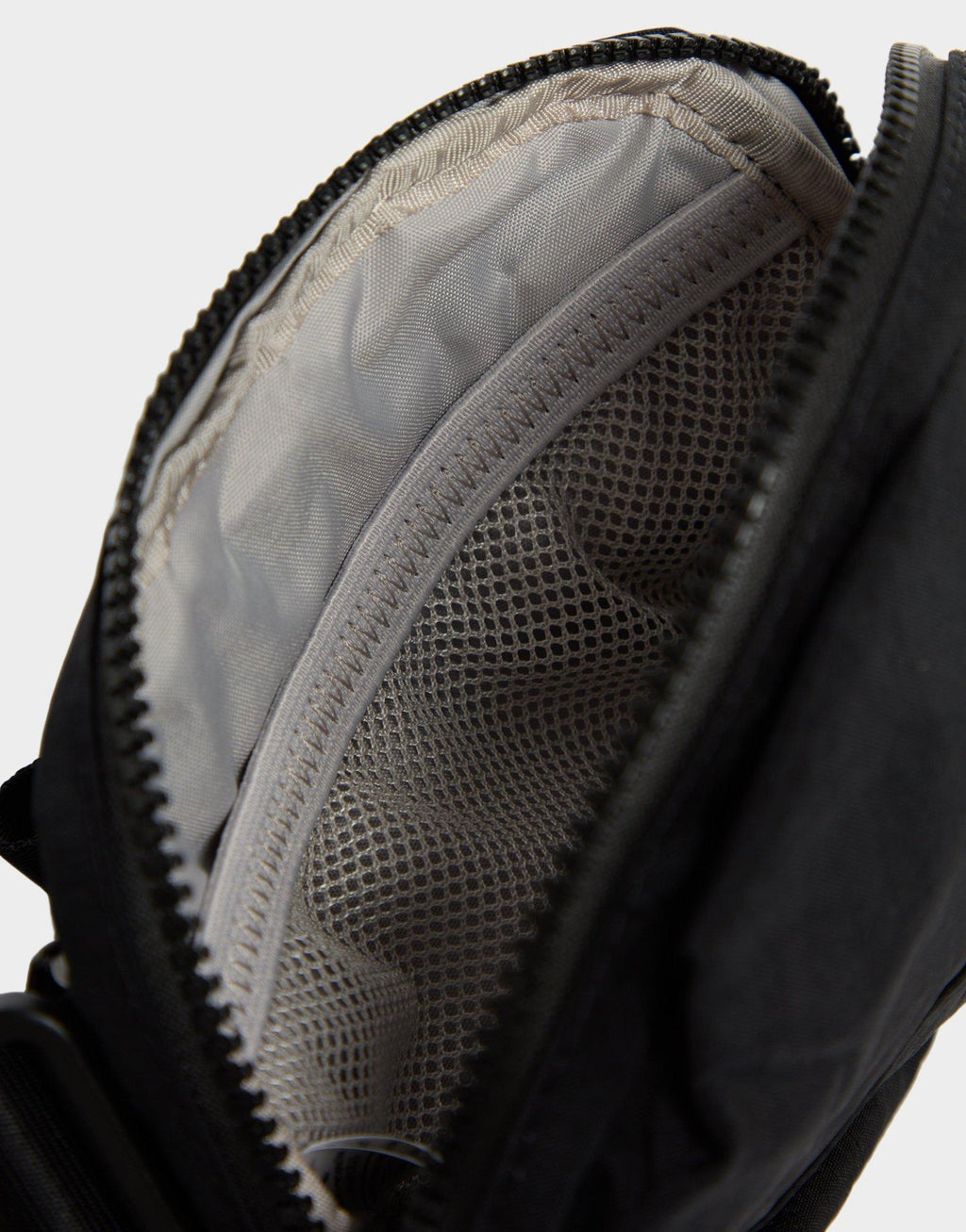Aura 1 Crossbody Bag