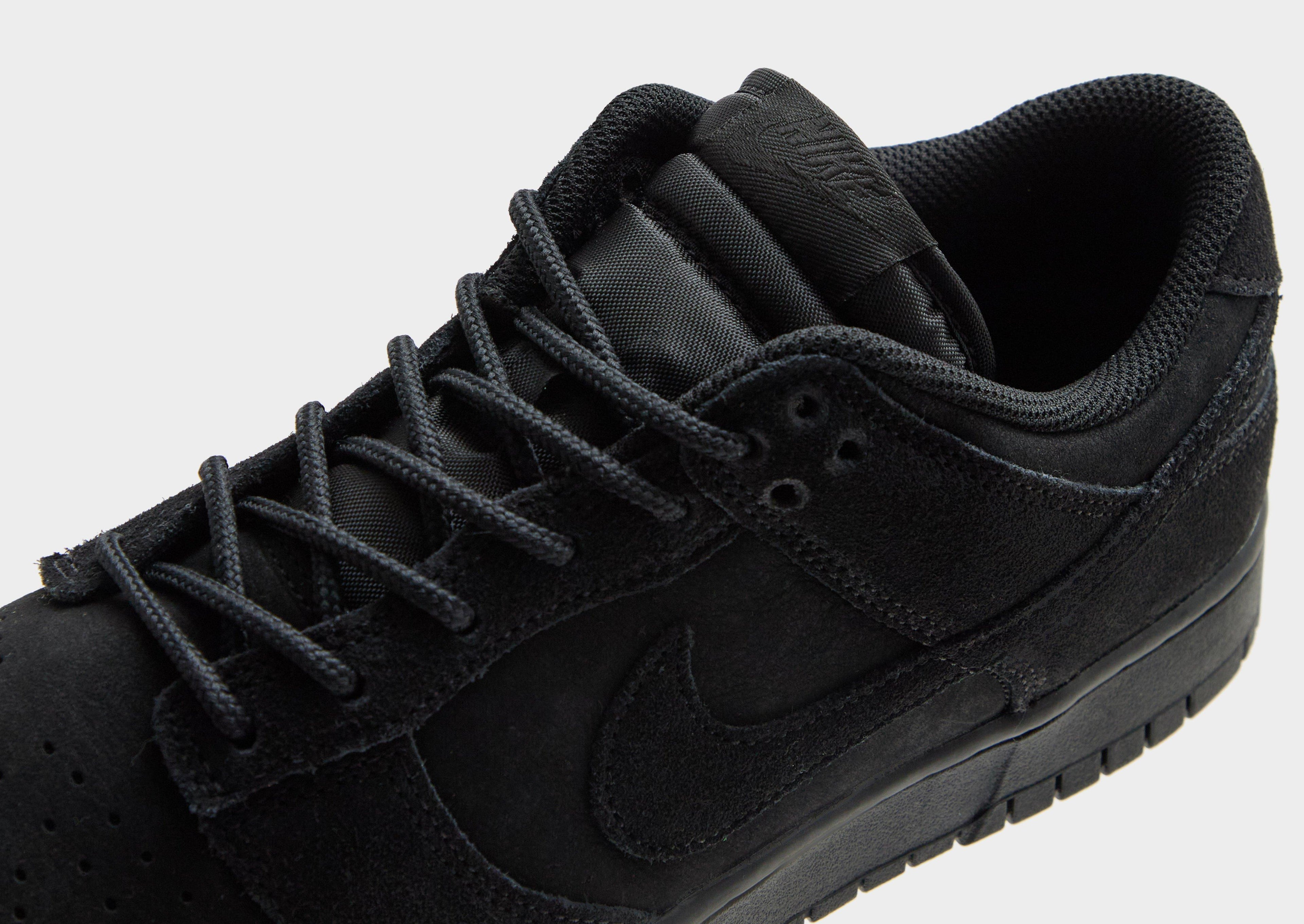 Dunk Low Retro SE