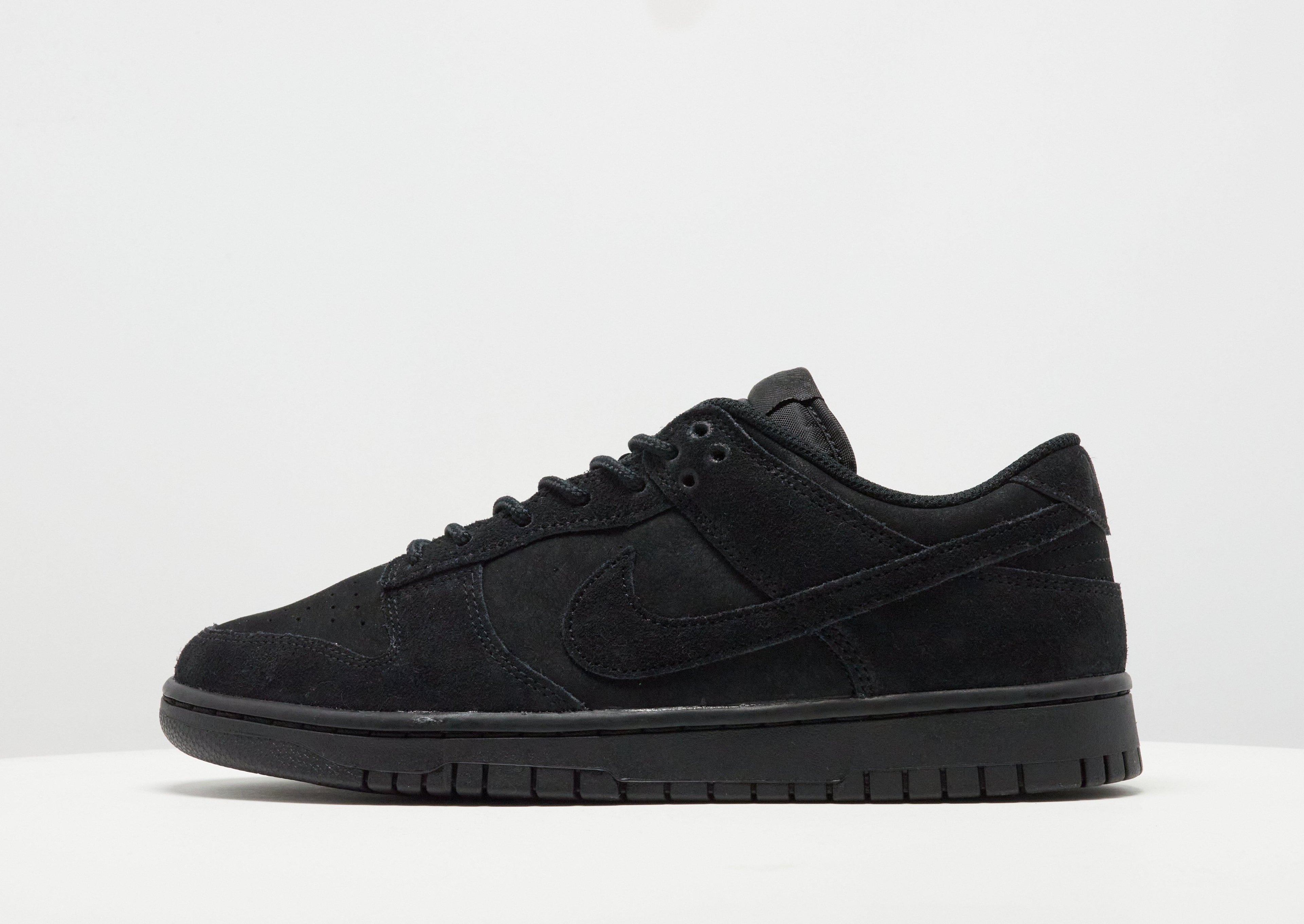 Dunk Low Retro SE