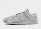Dunk Low Retro SE