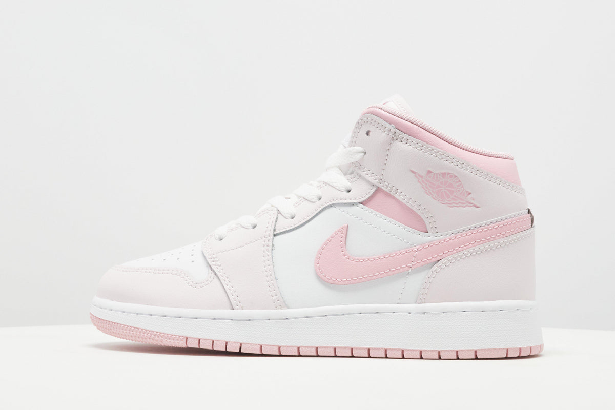 Air 1 Mid Junior