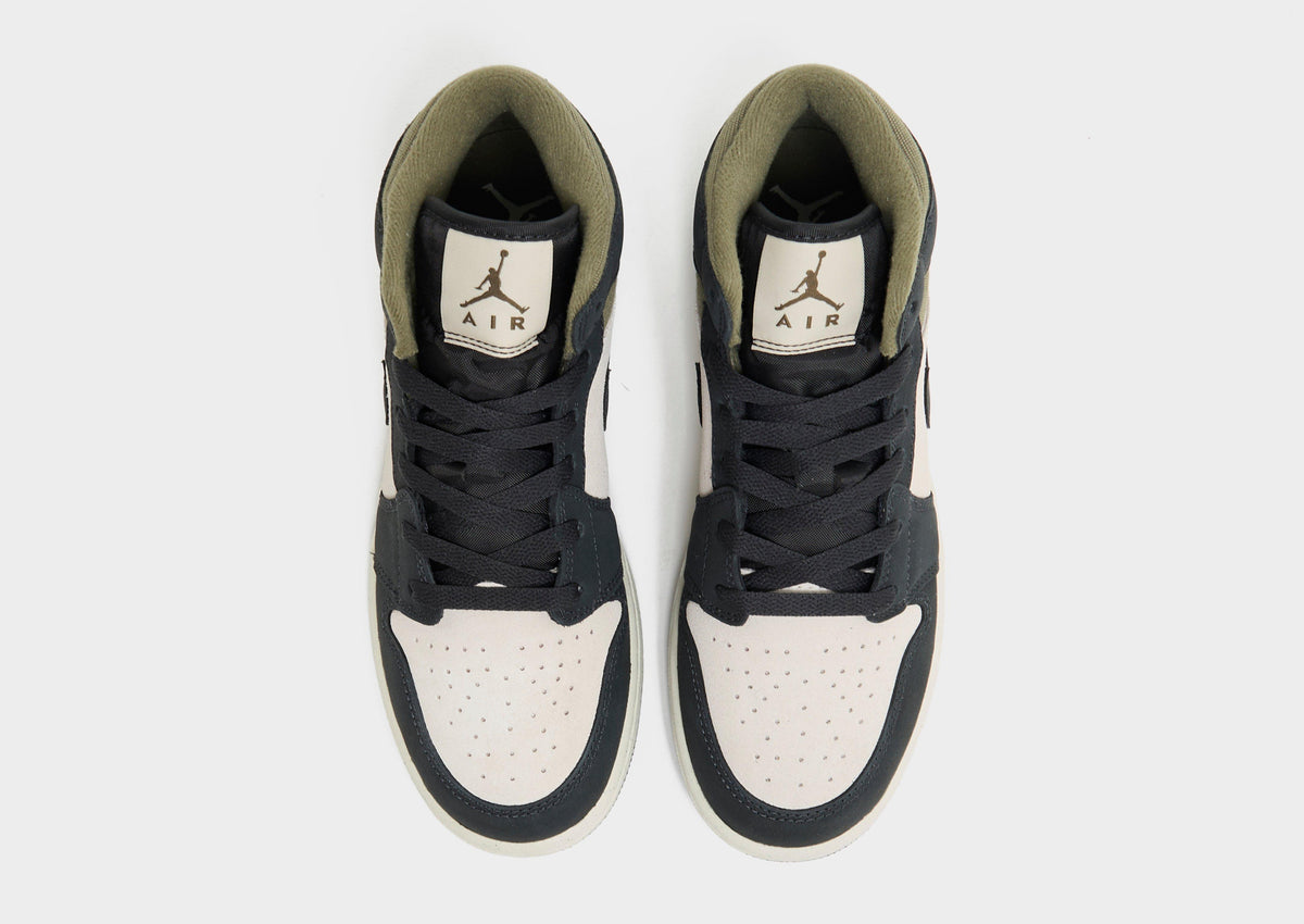 Air 1 Mid SE Junior