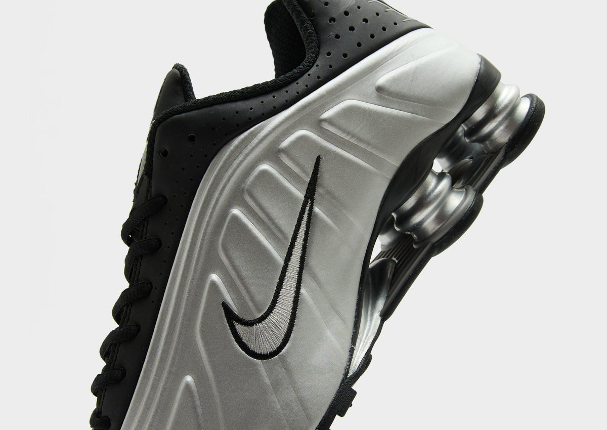 Shox R4