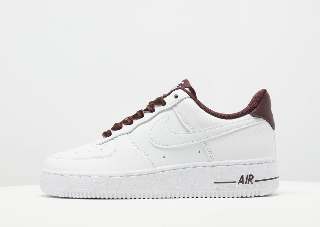 Air Force 1 '07 Velvet Lace Women's