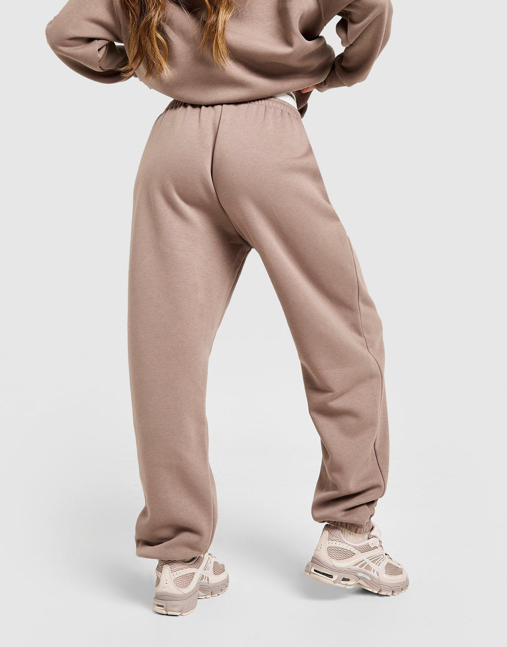 Swoosh Joggers