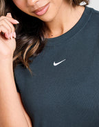 Ribbed Slim T-Shirt