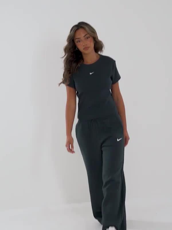 Ribbed Slim T-Shirt