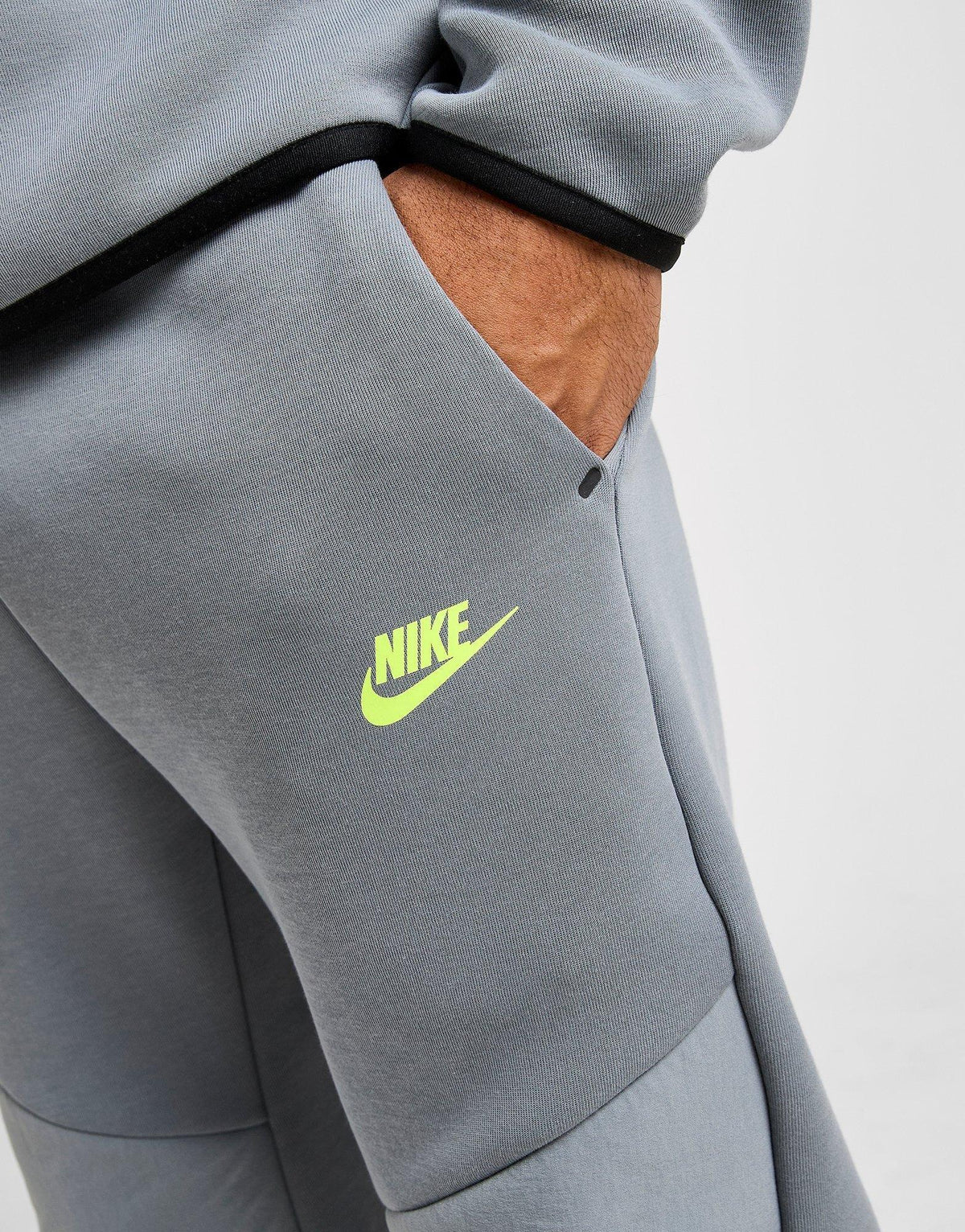 Tech Mix Joggers