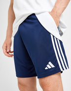 Tiro Shorts