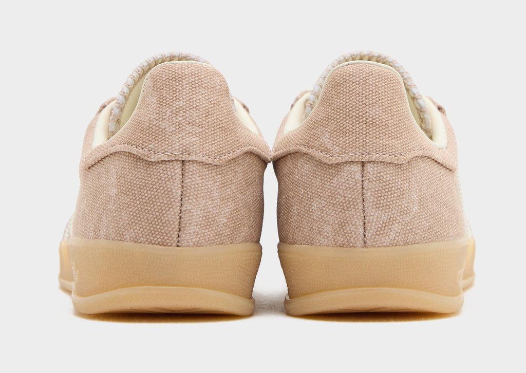 Gazelle Indoor Canvas Women's