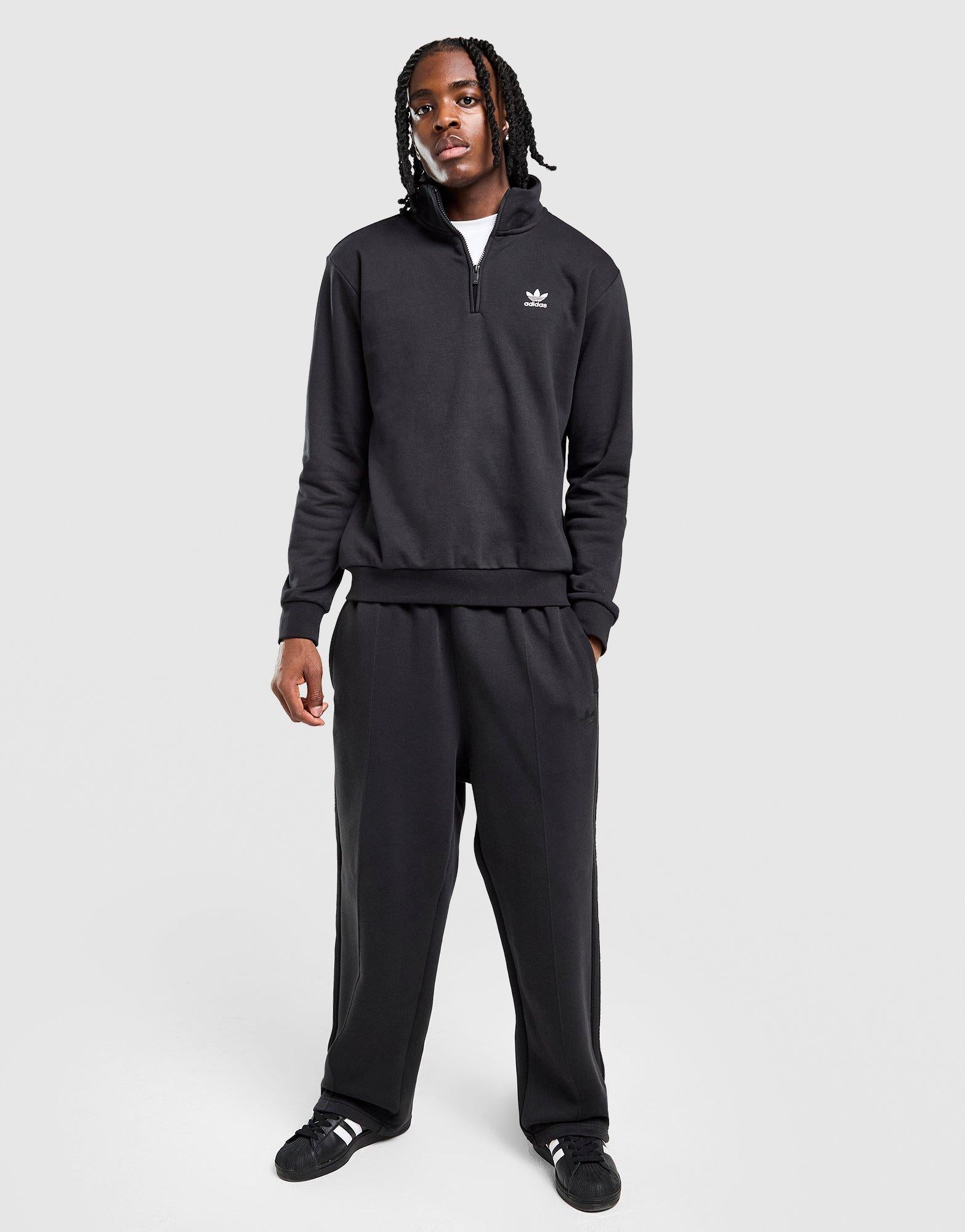 Trefoil Essentials 1/4 Zip Sweatshirt