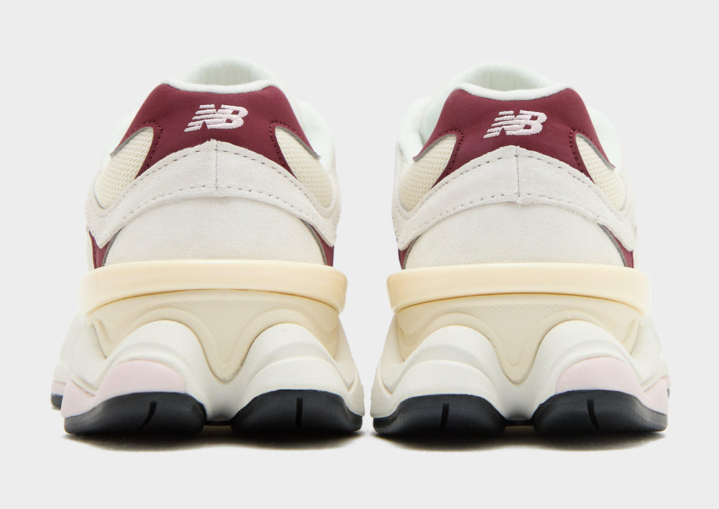 9060 Women's