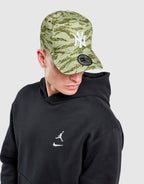 MLB New York Yankees Tiger Print Trucker Cap
