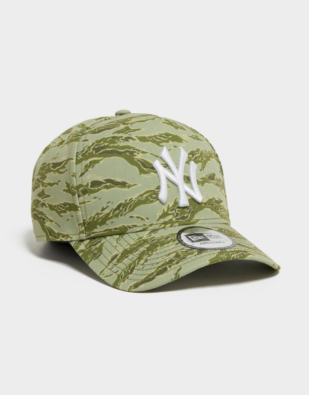 MLB New York Yankees Tiger Print Trucker Cap