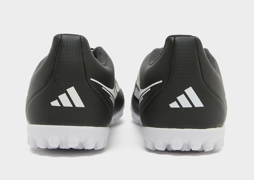 Predator Club TF Junior