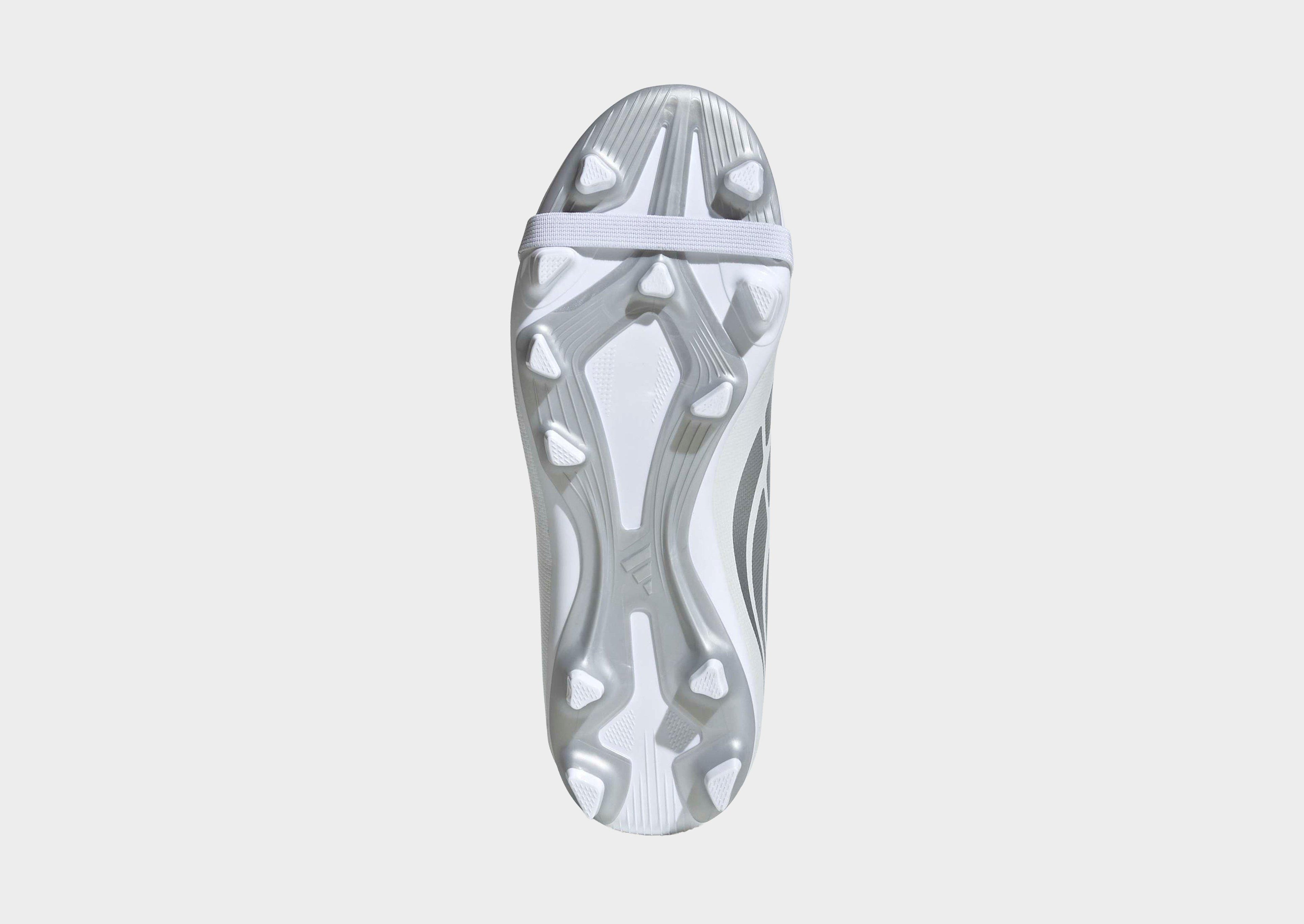 Predator Club Fold-Over Tongue FG Junior