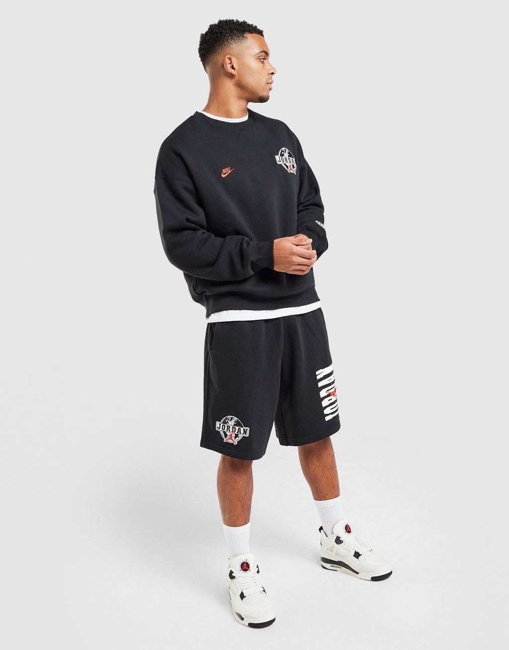 Globe Shorts