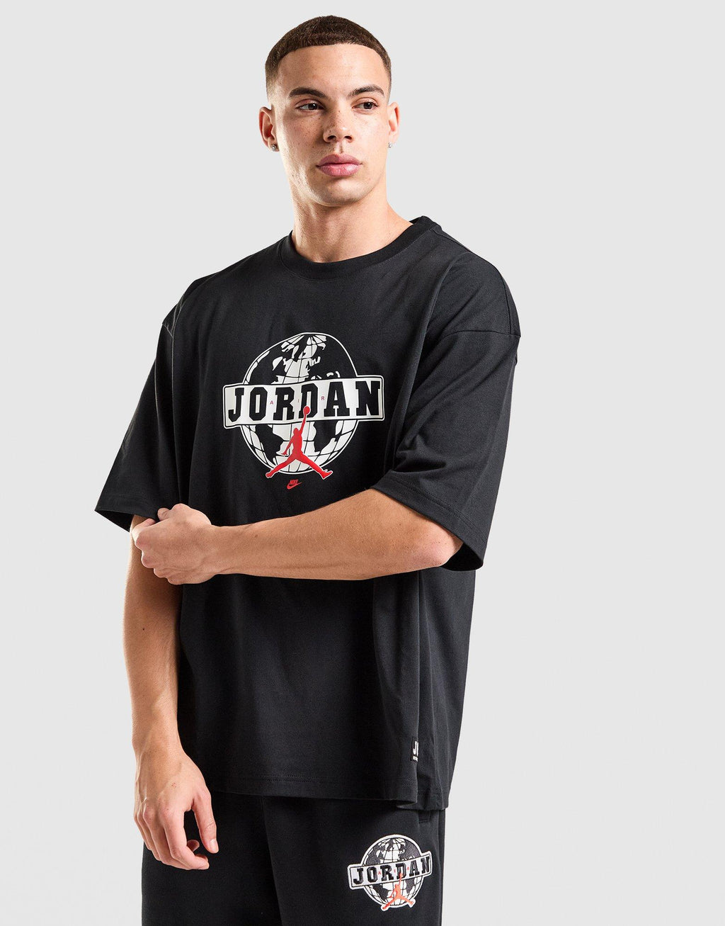 Globe T-Shirt