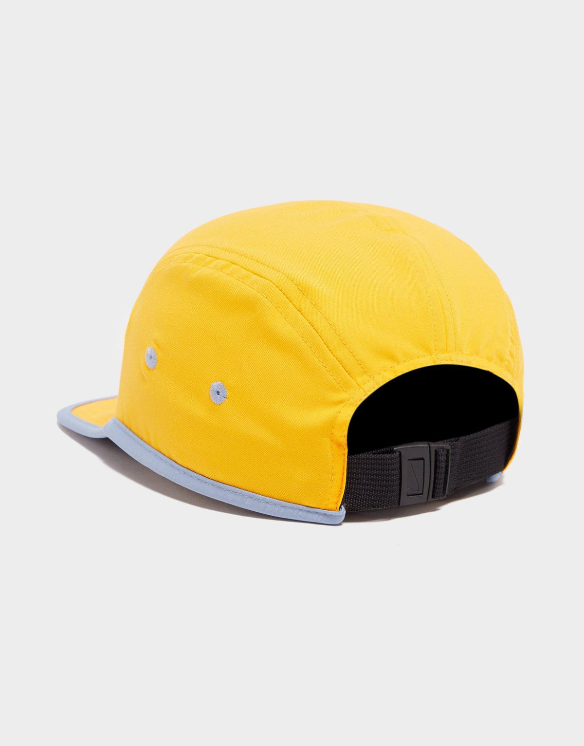 Fly Cap