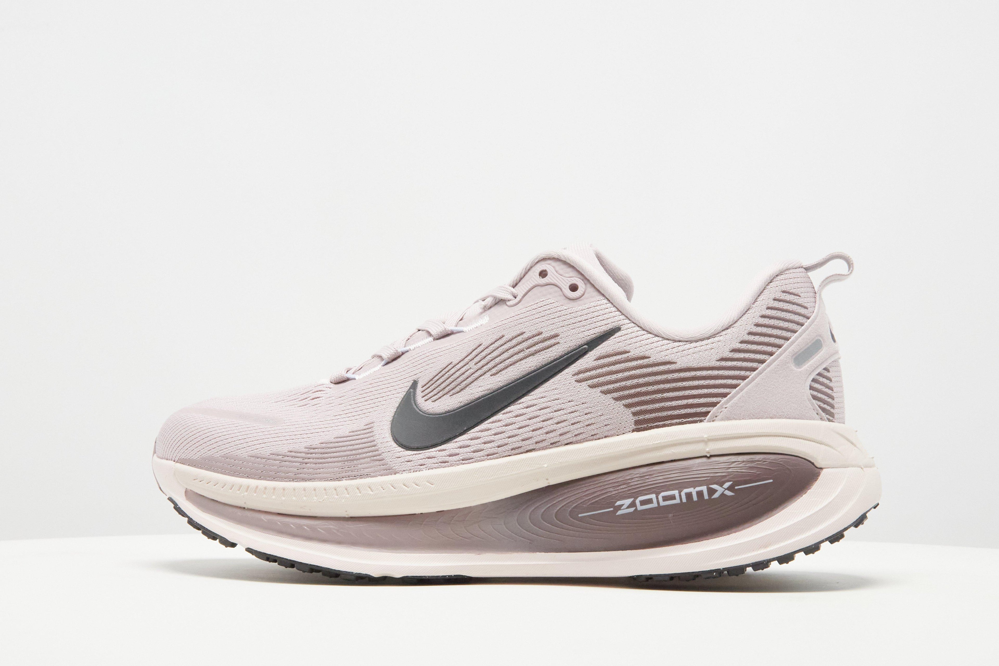 Zoom Vomero 18 Women's