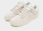 Dunk Low Retro SE