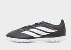 Predator Club Turf