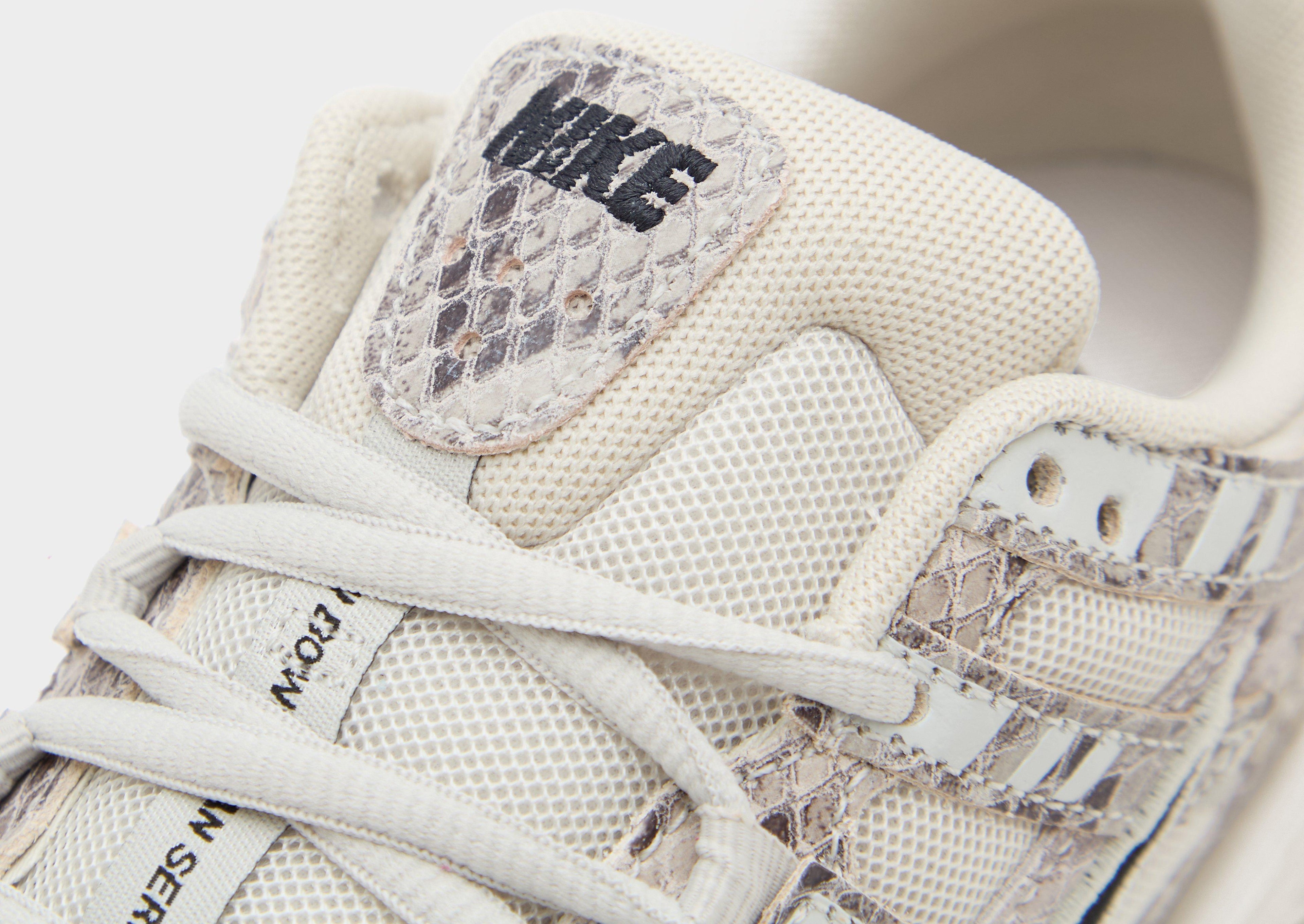 P-6000 Women's