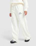 Phoenix Fleece Graphic Swoosh Wide Leg Joggers