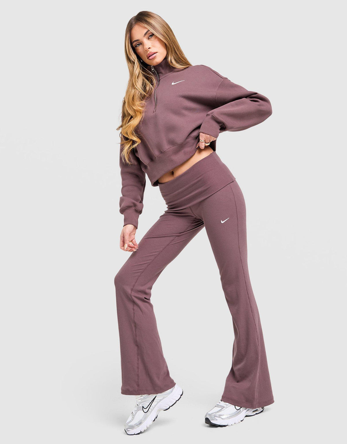 Chill Ribbed Flare Leggings