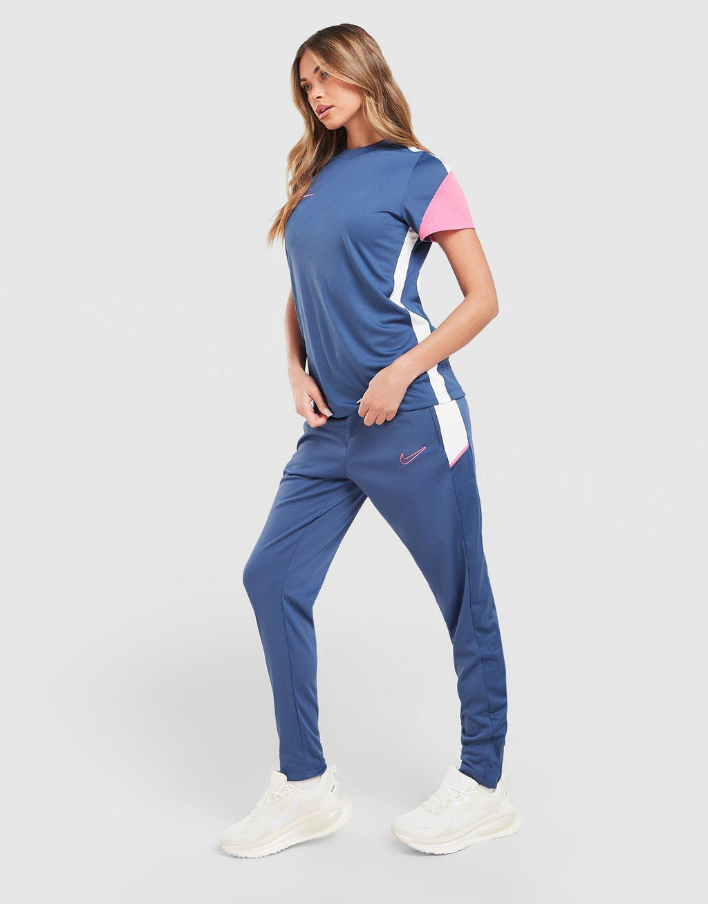 Academy 25 Track Pants