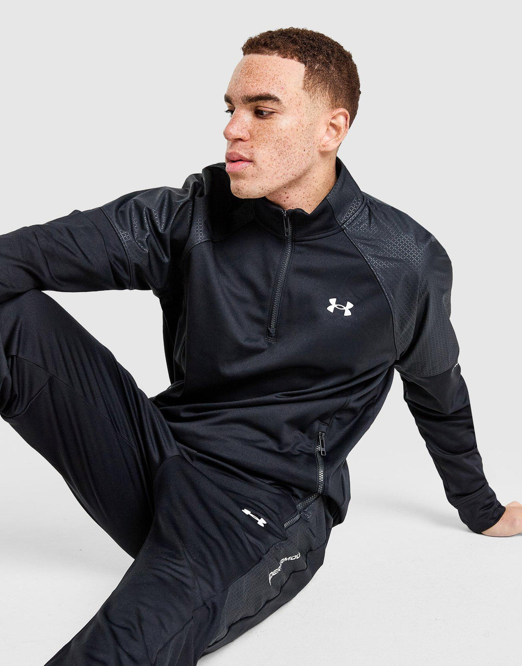 Brawl 1/4 Zip Sweatshirt