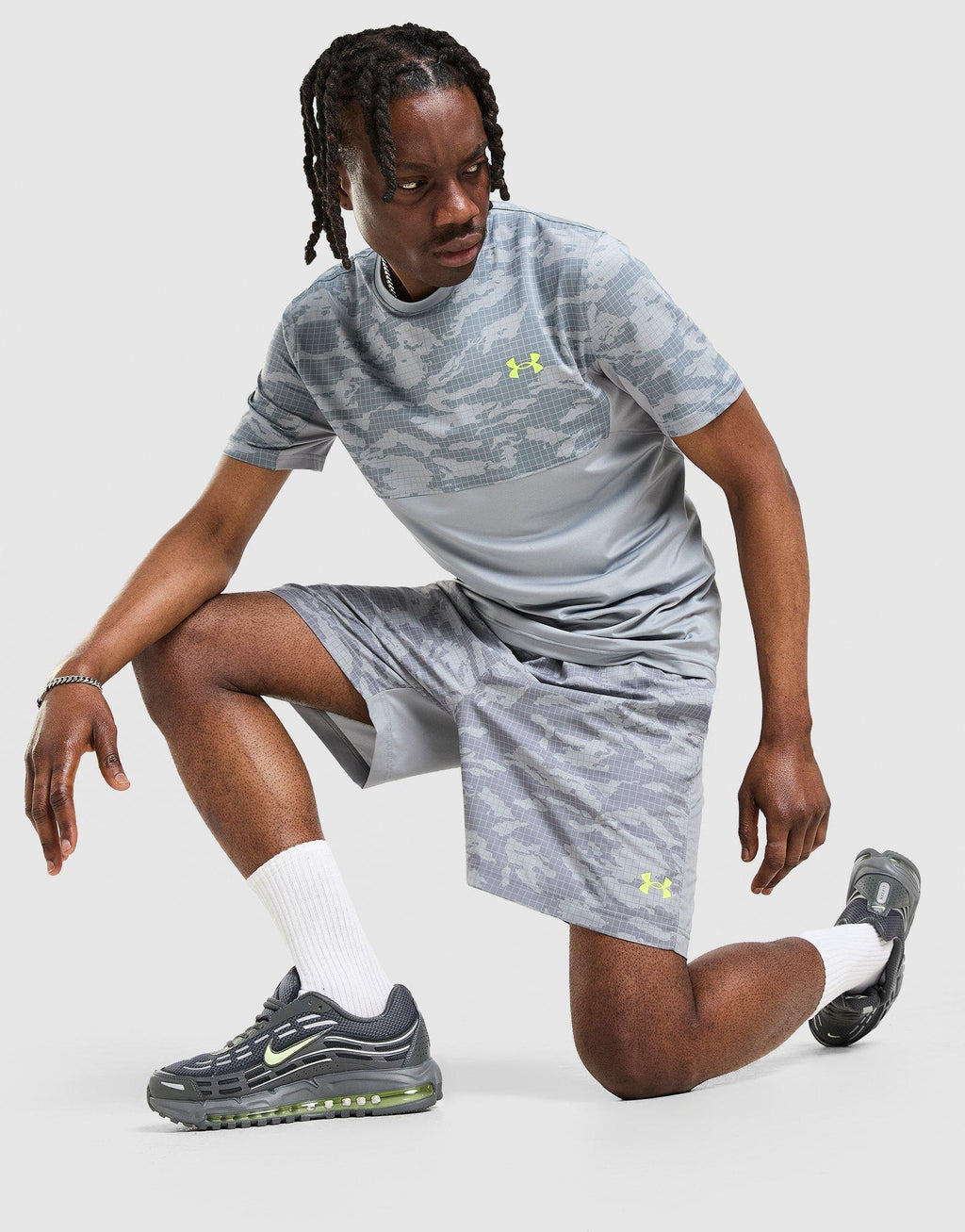 Heat Gear Woven Shorts
