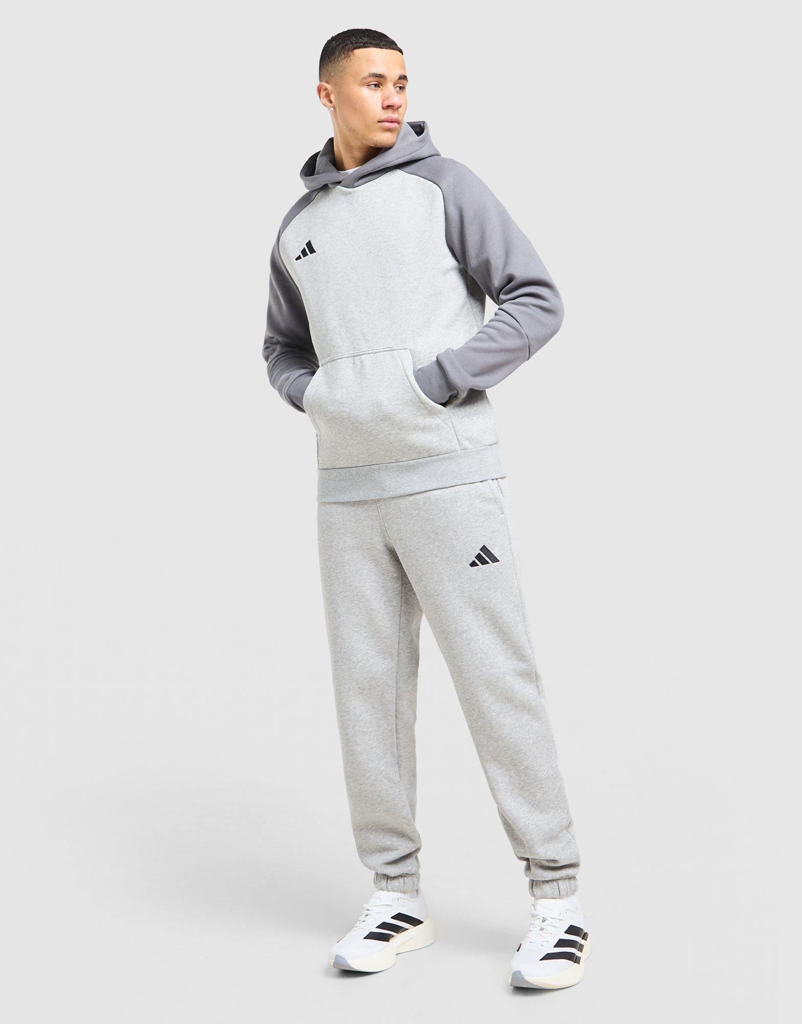 Essential Fleece Joggers