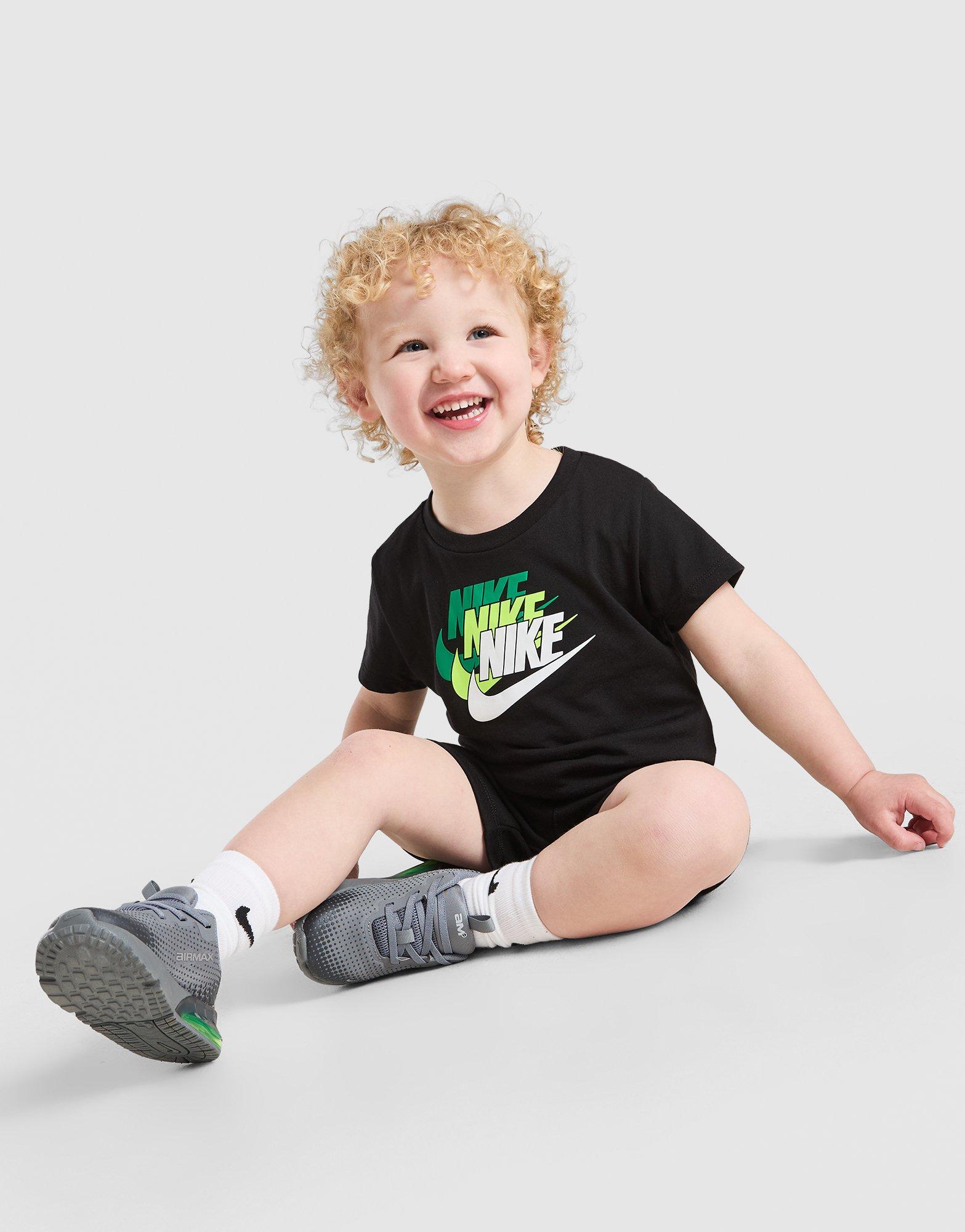 Repeat Graphic T-Shirt/Shorts Set Infant