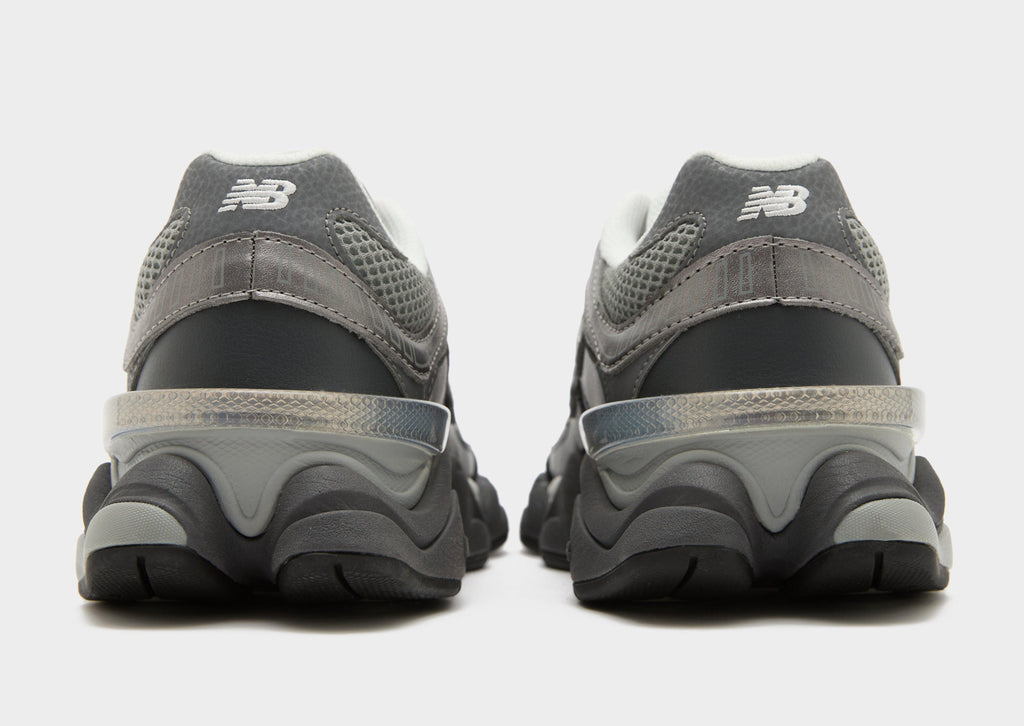 9060 Women's