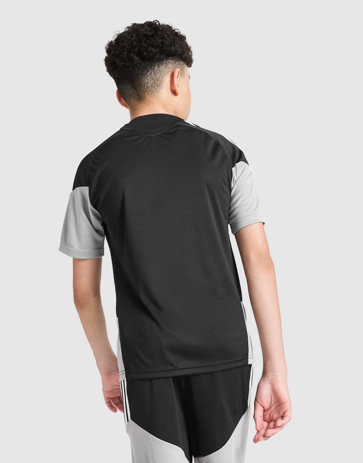 Newcastle United FC Tiro 26 Training Shirt Junior