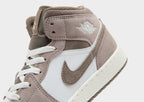 Air 1 Mid Junior's