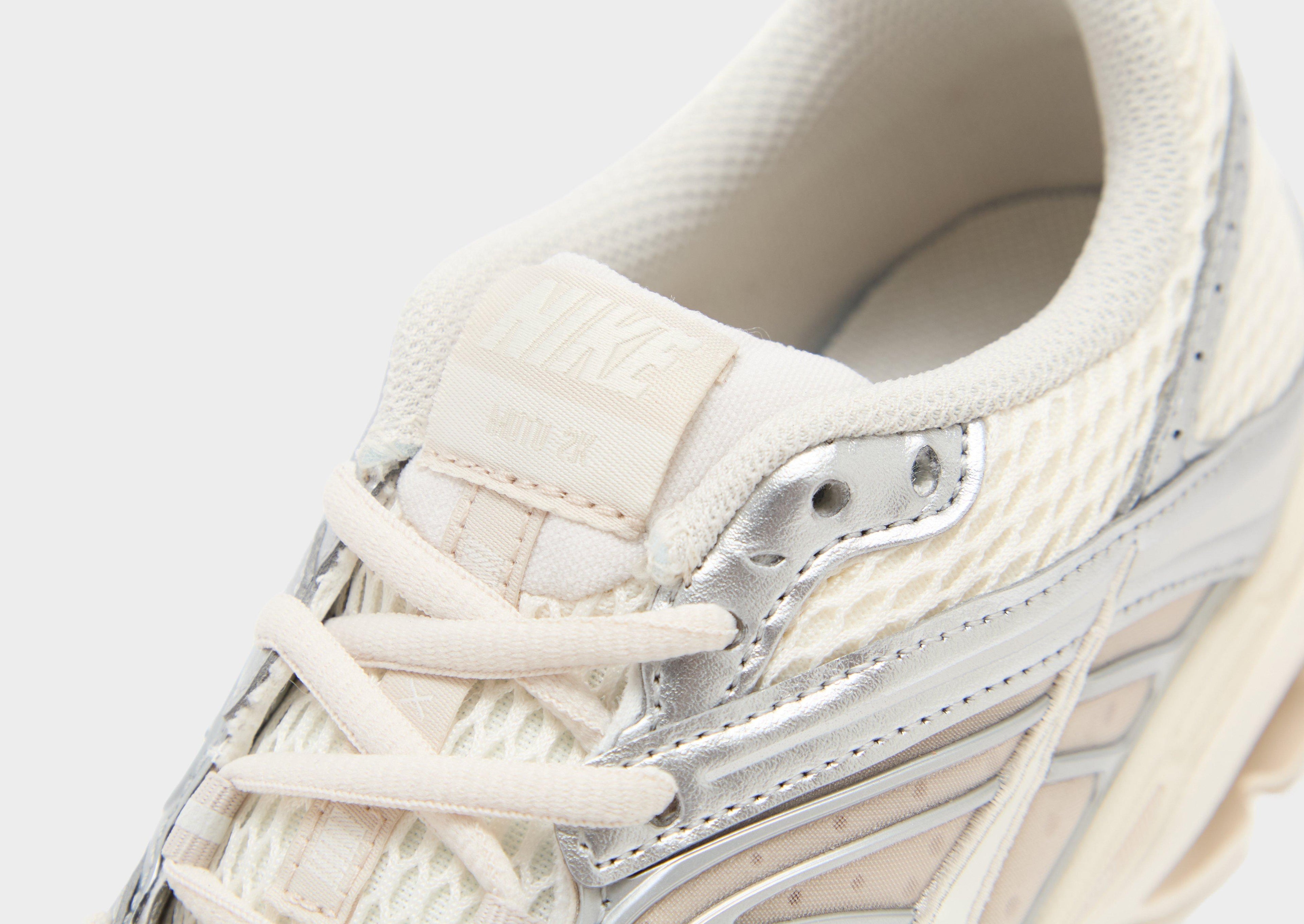 Air Max Moto 2K Women's
