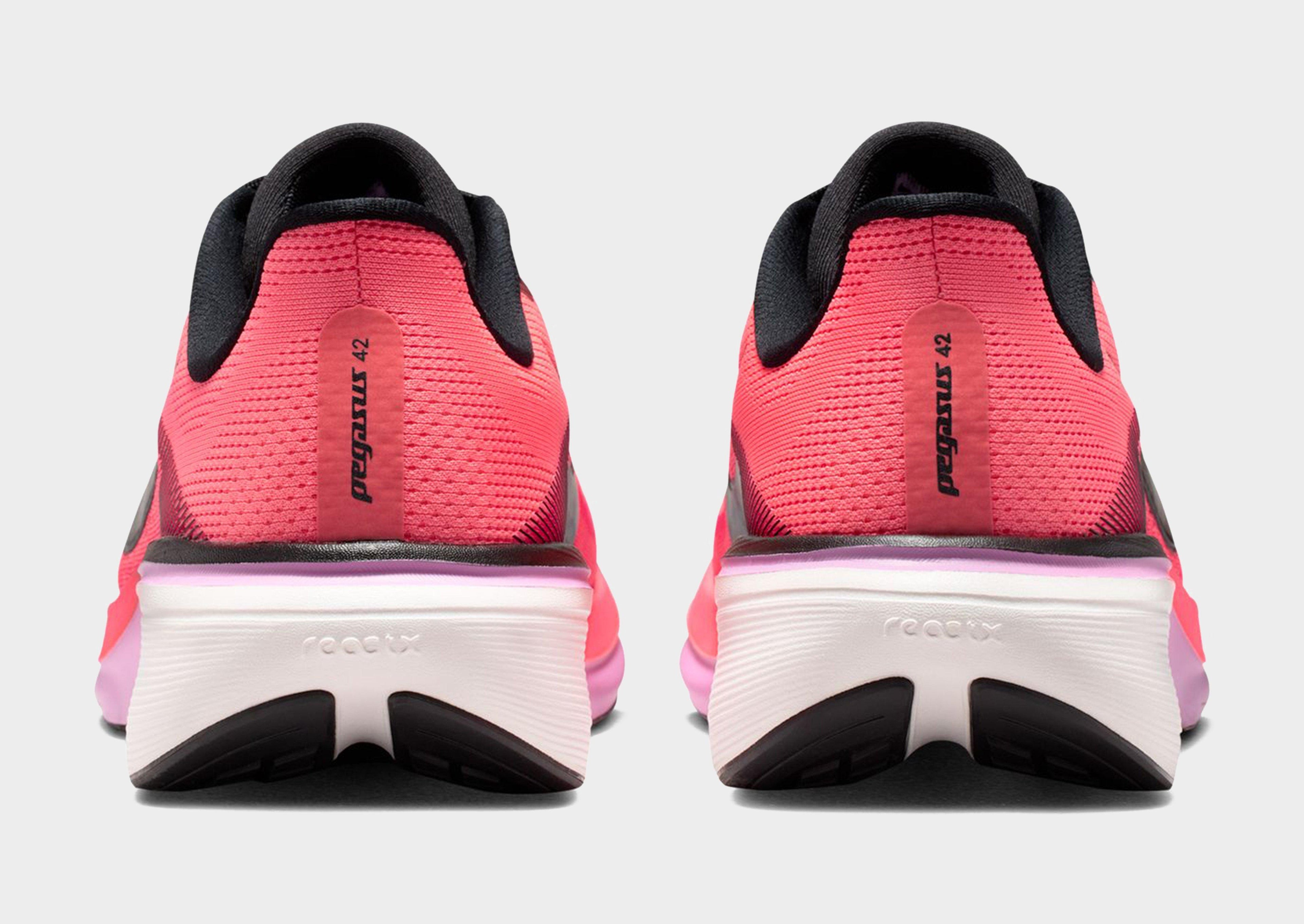 Pegasus 42 Women's