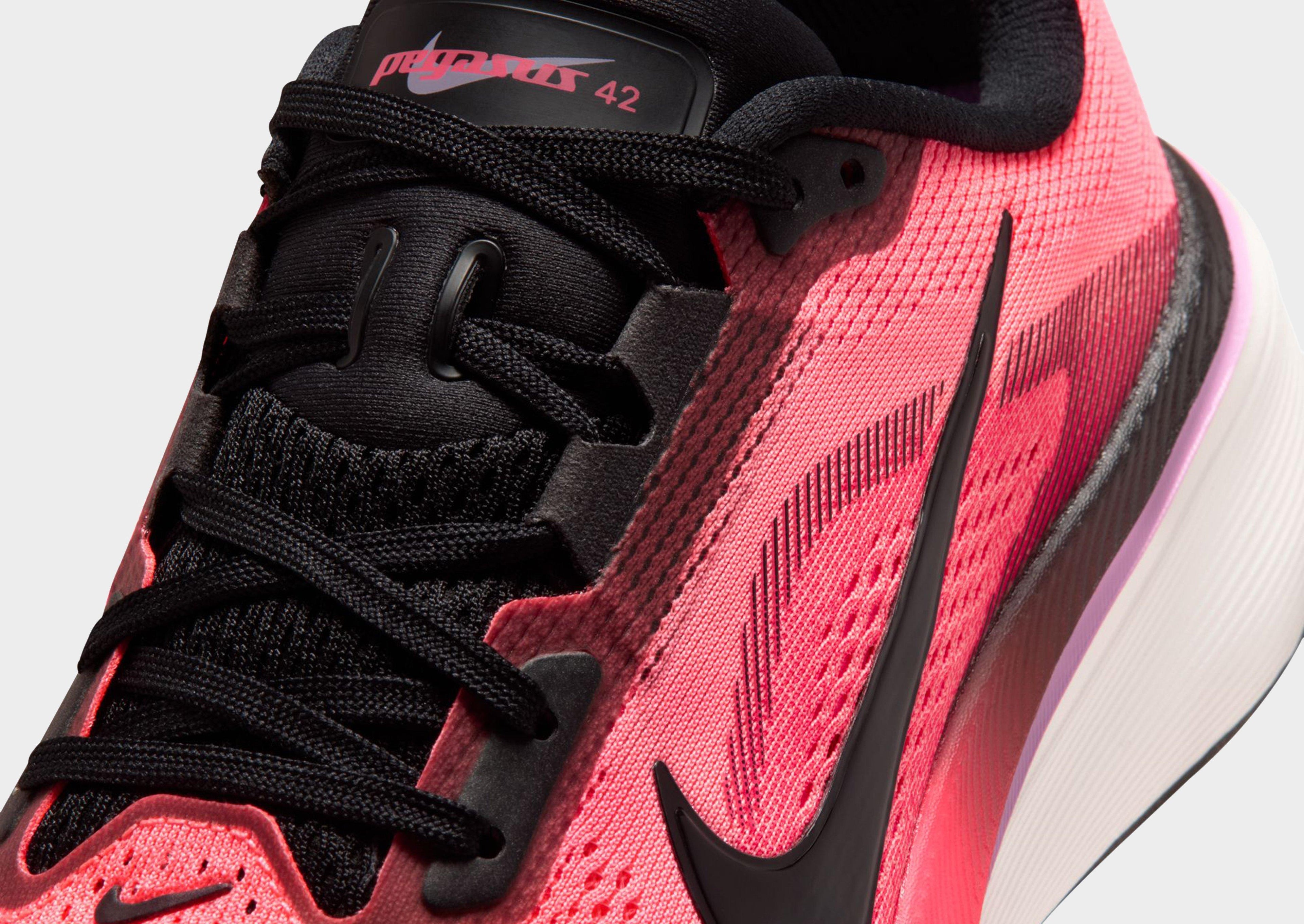 Pegasus 42 Women's