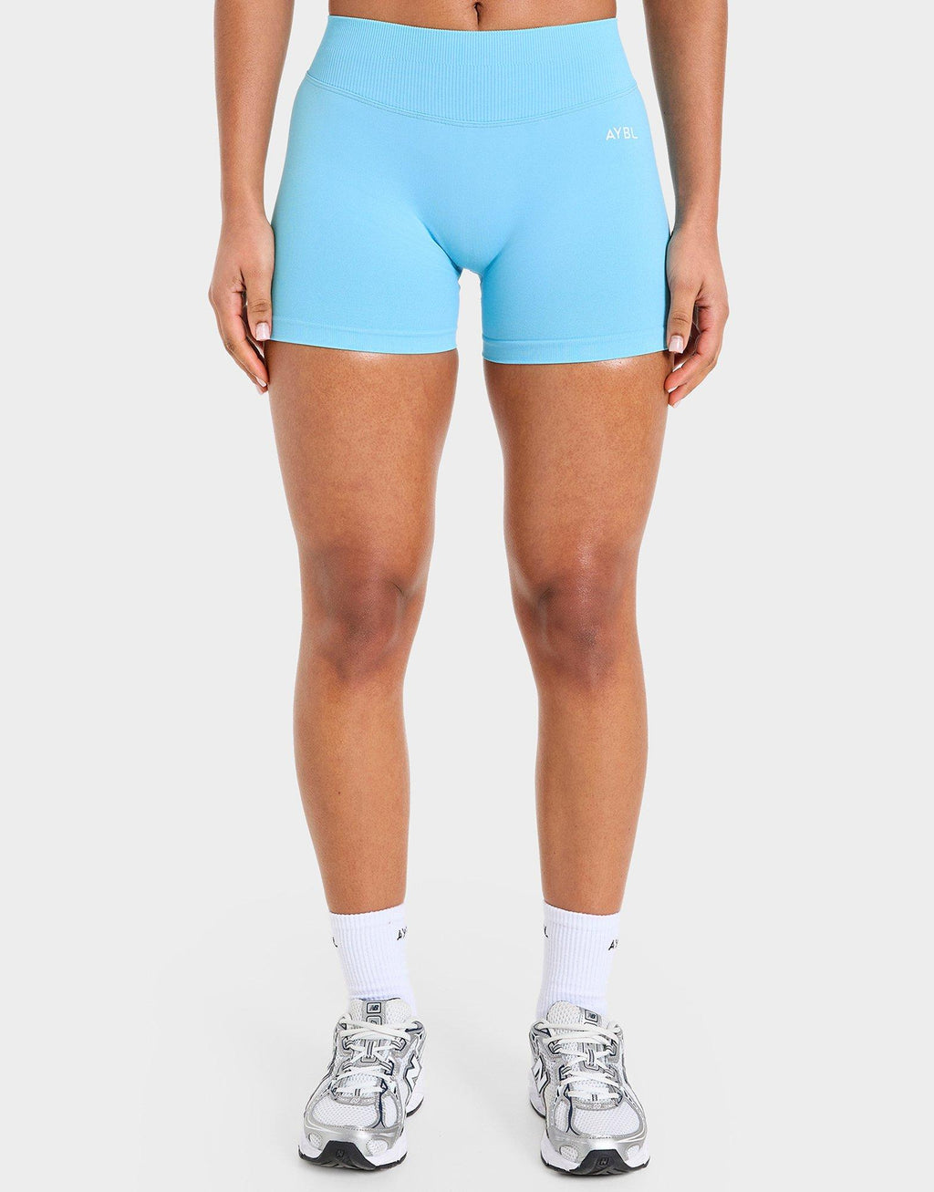 Enhance Seamless 5 Inch Shorts
