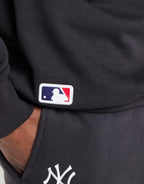 MLB New York Yankees Small Logo Crew Sweatshirt