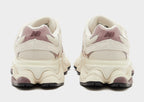 9060 Women's