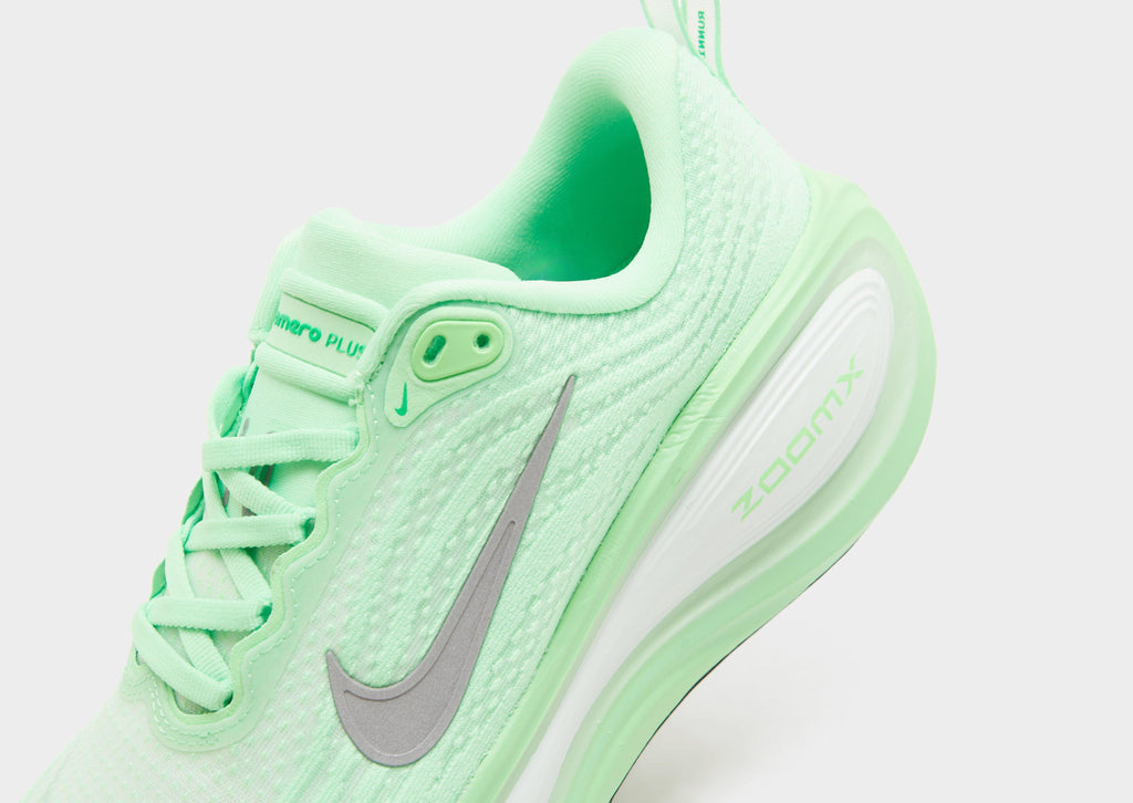Vomero Plus Women's