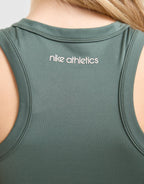 Training Gym Life Swoosh Tank Top